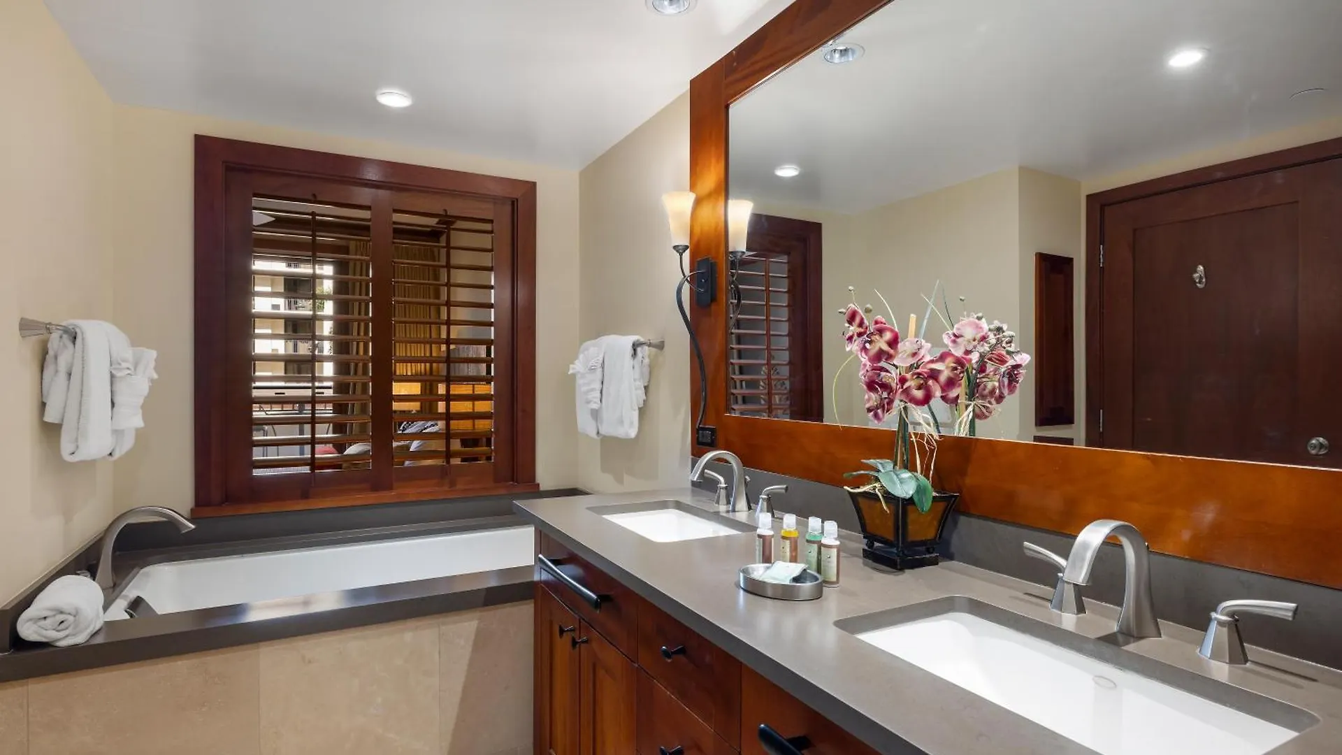 Ko Olina Beach Villas O224 Kapolei Apartment